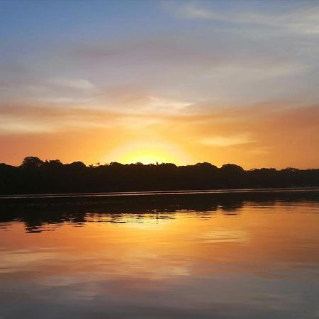 Casa Thirema Tortuguero Hotel Bagian luar foto
