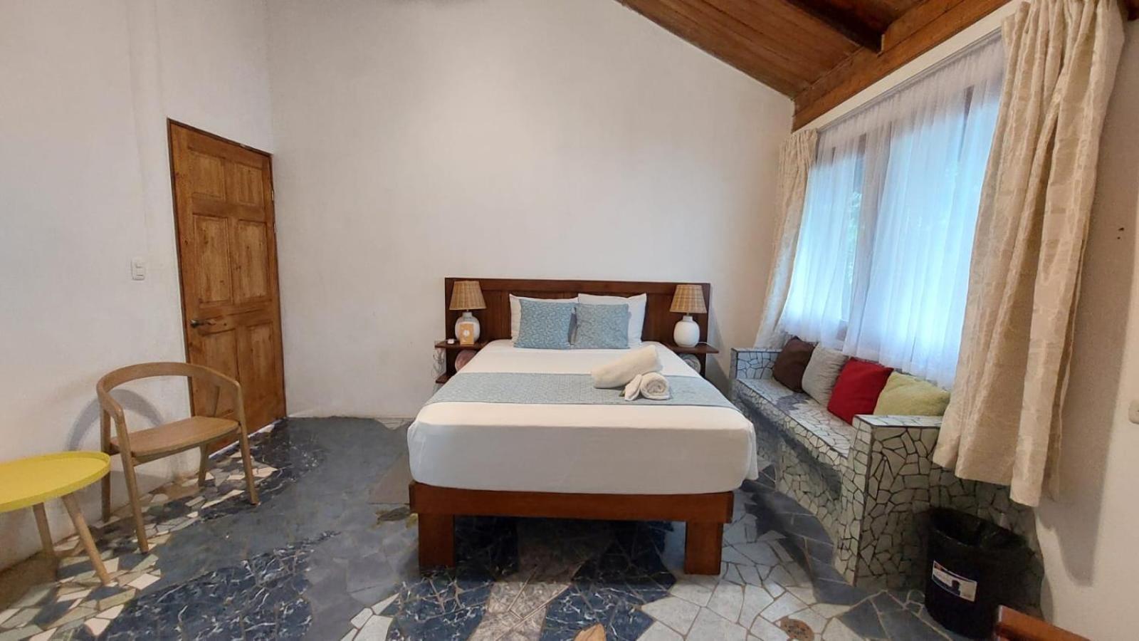 Casa Thirema Tortuguero Hotel Bagian luar foto