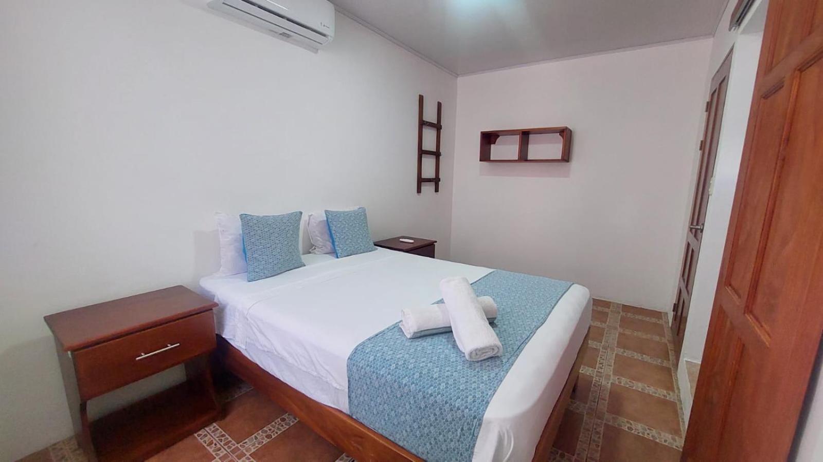 Casa Thirema Tortuguero Hotel Bagian luar foto