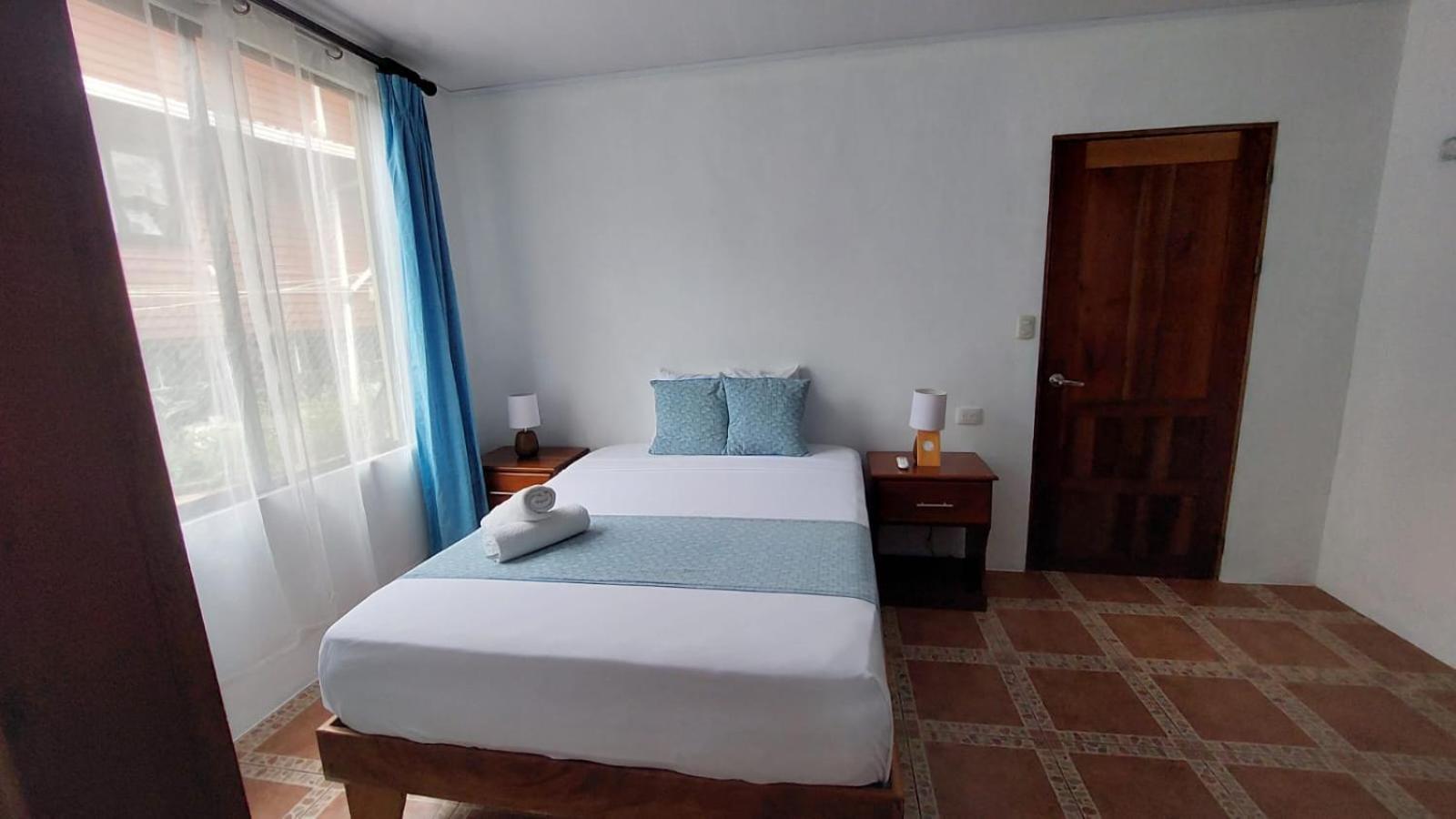 Casa Thirema Tortuguero Hotel Bagian luar foto