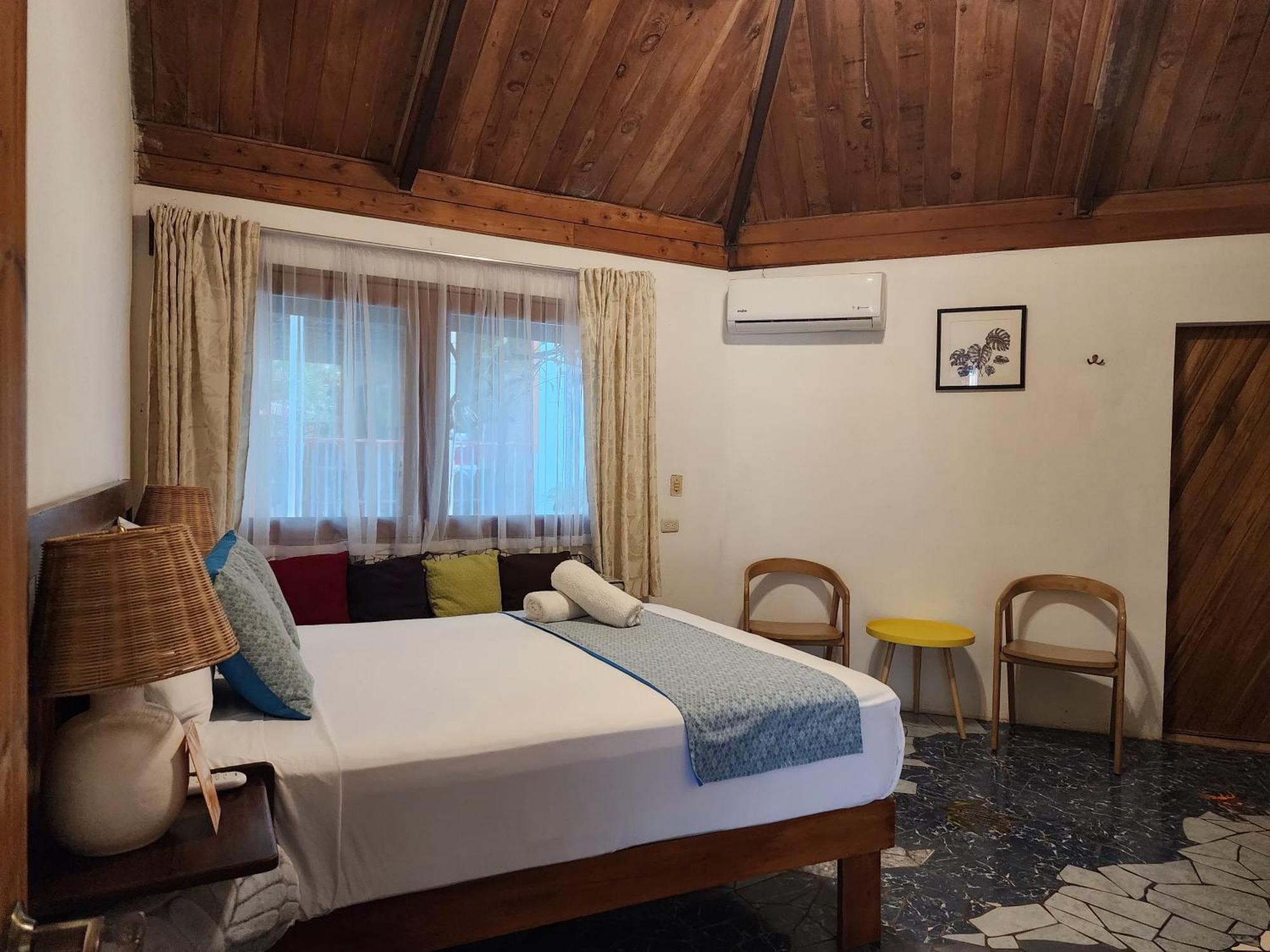 Casa Thirema Tortuguero Hotel Bagian luar foto